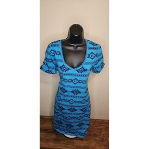 Route 66 - Women Aztec/ Geometric Print Dress- Size X-Large